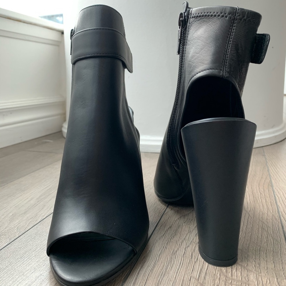 VINCE Brigham Open Toe Bootie - NEW, NEVER WORN - Picture 3 of 6